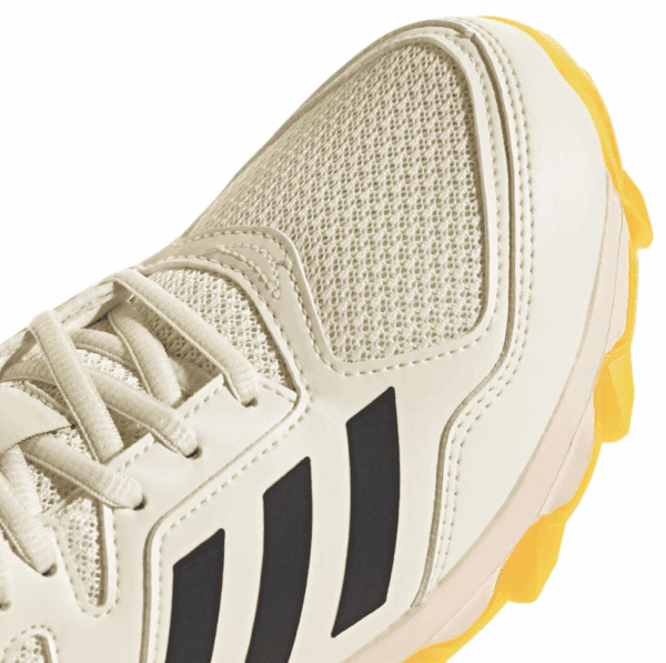 Botines Fabela Rise Off Ivory / Core Black / Spark - Imagen 3