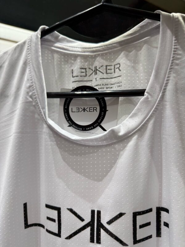 REMERA ENTRENAMIENTO  LEKKER  BLANCA - Imagen 2